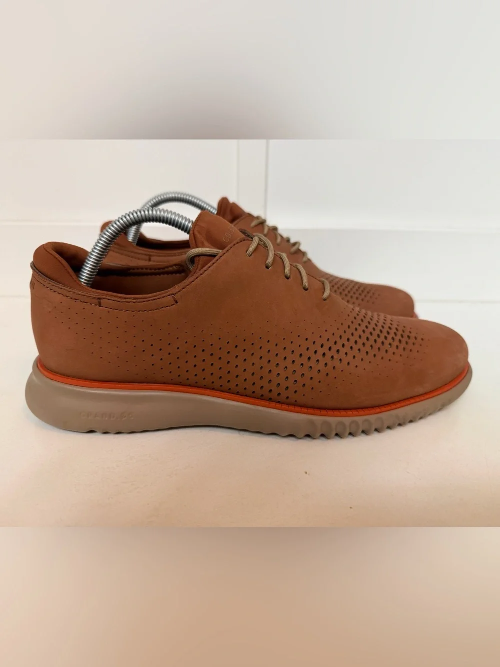 Cole Haan 2.Zerogrand Laser Wingtip Oxford Shoes Brown Nubuck Leather Mens 9.5